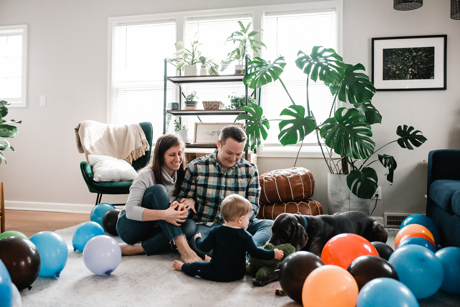 Family laughing and having fun during storytelling photo session with Melissa Lindquist Photography.