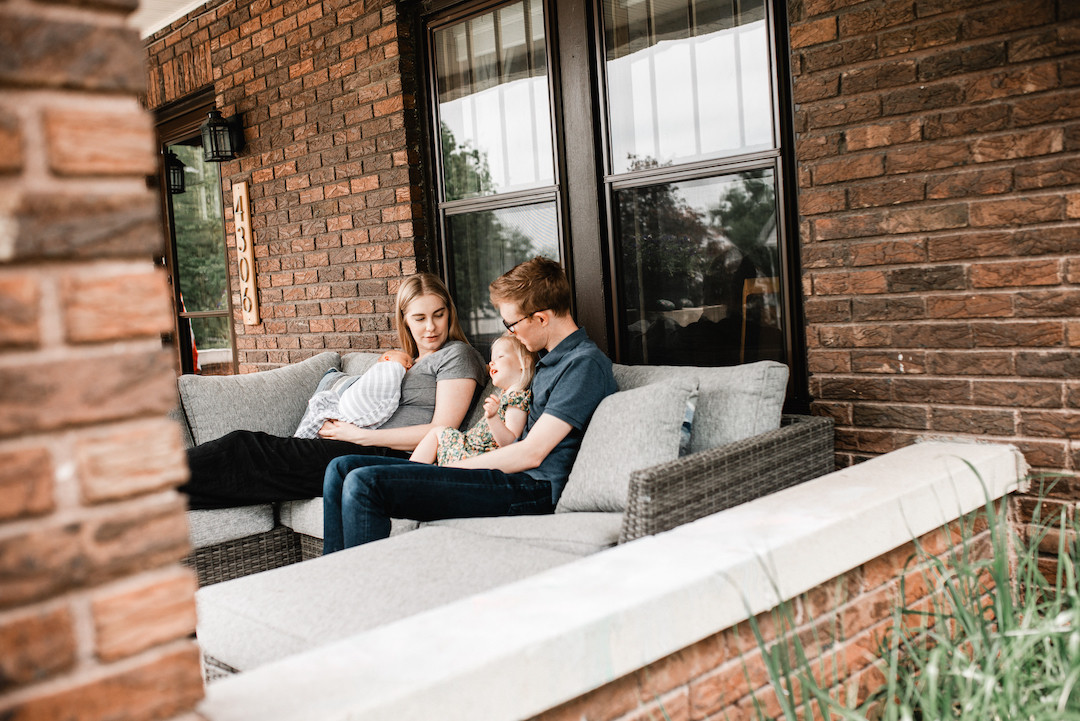 Warm and candid in-home family photography capturing everyday life in Omaha