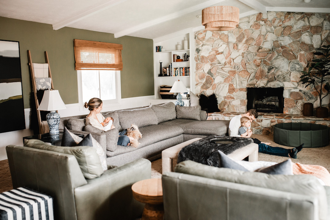 Newborn details and quiet moments during an in-home newborn session in Omaha, NE
